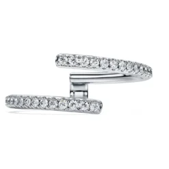 Anello a fascia aperta Eternity