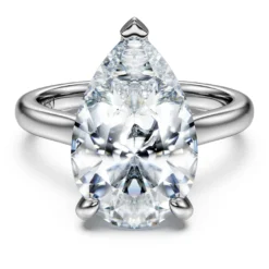 Anello solitario Eternity