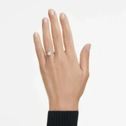 Anello solitario halo Eternity