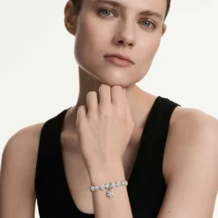 Charm Idyllia