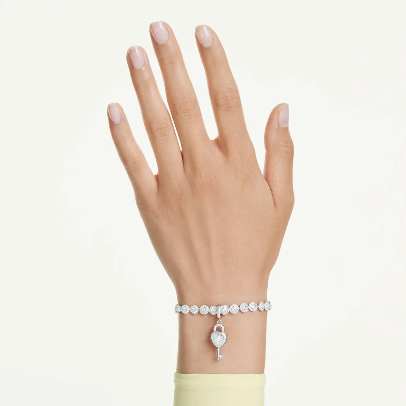 Charm Idyllia